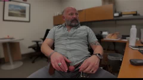 fuckadilf online show from 02.11.25