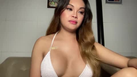 ella online show from 12.21.24