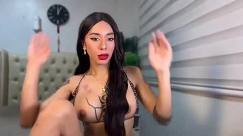 Snapshot of fuckgirl4you chatting on 01.31.25 khalifa online show from 01.31.25
