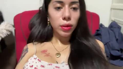 Snapshot of fuckgirl4you chatting on 02.07.25 khalifa online show from 02.07.25