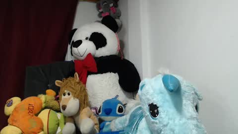 Snapshot of fucking_temptation1 chatting on 01.25.25 Mia and Gary online show from 01.25.25