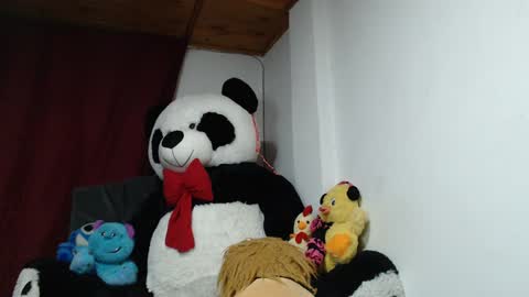 Snapshot of fucking_temptation1 chatting on 02.06.25 Mia and Gary online show from 02.06.25