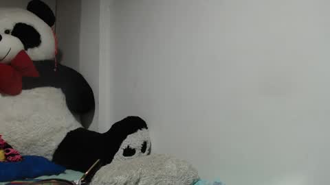 Snapshot of fucking_temptation1 chatting on 02.15.25 Mia and Gary online show from 02.15.25