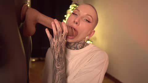 Eva         all my links   online show from 12.22.24