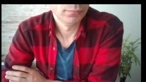 Snapshot of fuckistanbul chatting on 12.03.24 Bruchus online show from 12.03.24