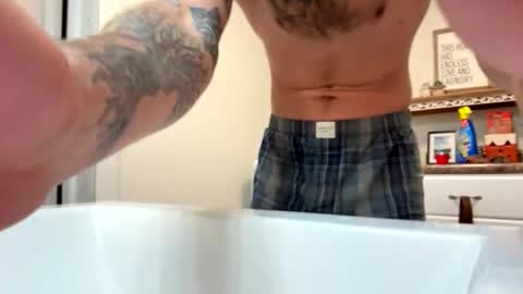 Snapshot of fuckleberries chatting on 10.24.25 fuckleberries online show from 10.24.25