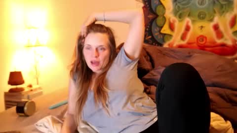 Snapshot of fuckmypussyplz1 chatting on 02.16.25 fuckmypussyplz1 online show from 02.16.25