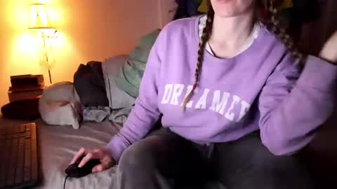 Snapshot of fuckmypussyplz1 chatting on 03.07.25 fuckmypussyplz1 online show from 03.07.25