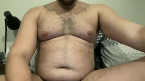 Snapshot of fuckyeahcoach chatting on 12.25.24 Muscle Bear Jock in Training online show from 12.25.24