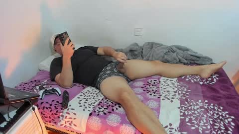 Snapshot of fuckynations chatting on 02.02.25 Fuckdirtymen online show from 02.02.25