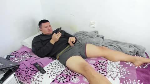 Snapshot of fuckynations chatting on 02.24.25 Fuckdirtymen online show from 02.24.25