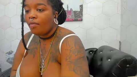 Anna Fuentes  online show from 09.26.25