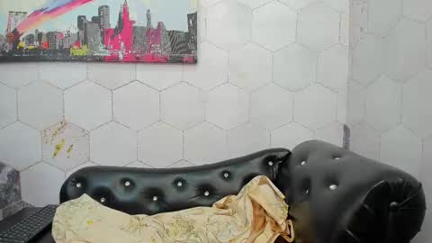 Anna Fuentes  online show from 10.04.25