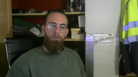 Snapshot of fuerte440 chatting on 10.16.25 fuerte440 online show from 10.16.25