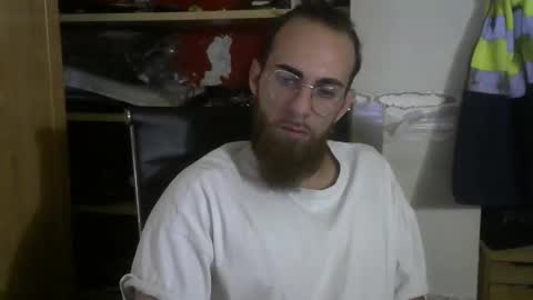 Snapshot of fuerte440 chatting on 10.30.25 fuerte440 online show from 10.30.25