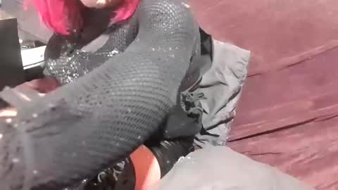 Snapshot of full4cefull chatting on 10.11.25 Pizzaz online show from 10.11.25