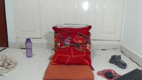 Snapshot of full_milo chatting on 01.06.25 Andres. online show from 01.06.25