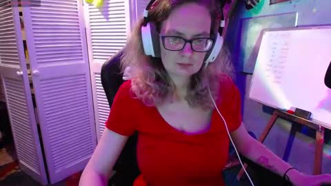 Snapshot of funafterdark13 chatting on 09.19.25 Princess Nellie Captain Simon online show from 09.19.25