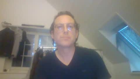 Snapshot of funneltunnel chatting on 02.20.26 funneltunnel online show from 02.20.26