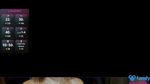 Snapshot of funny_mila chatting on 01.06.25 Funny mila online show from 01.06.25