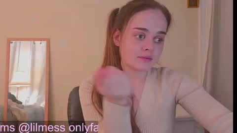 fuxkme_jen online show from 10.17.25