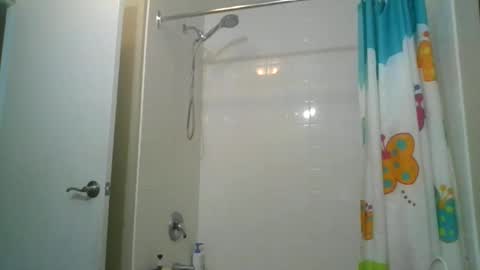 fuzzypeaches87 online show from 12.03.25