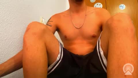 Snapshot of fxlm69 chatting on 10.26.25 fxlm69 online show from 10.26.25