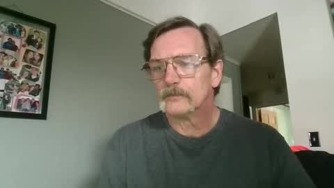 Snapshot of fxson8 chatting on 03.23.26 fxson8 online show from 03.23.26