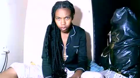 Snapshot of fyah1027 chatting on 01.12.26 fyah1027 online show from 01.12.26