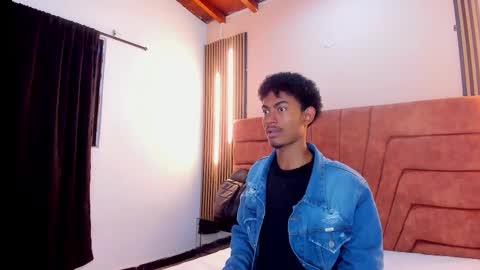 fykmor online show from 11.04.25