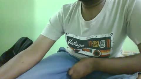 Snapshot of g0lu_ chatting on 12.11.24 Nunnu online show from 12.11.24