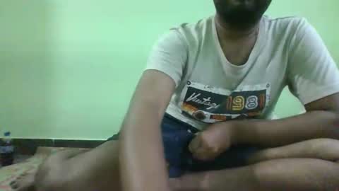 Snapshot of g0lu_ chatting on 12.26.24 Nunnu online show from 12.26.24