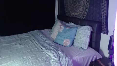 g_bella2025 online show from 01.17.26