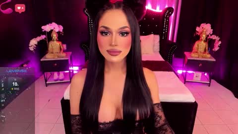 Snapshot of gab_quinn chatting on 09.21.25 GAB online show from 09.21.25