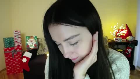 Jaklin online show from 12.27.24