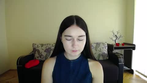 Jaklin online show from 09.22.25