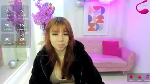 Snapshot of gabby_evanns chatting on 09.10.25 gabby_evanns online show from 09.10.25