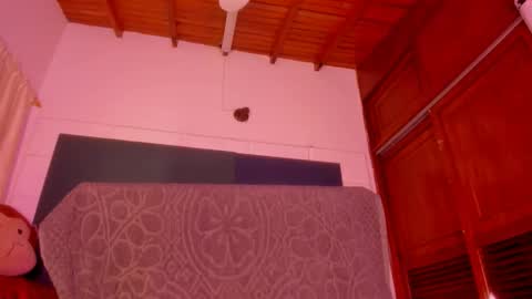 G A B R I E L A   online show from 01.14.26