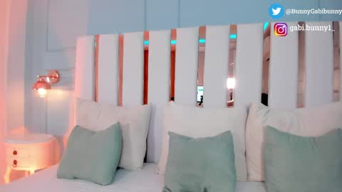 Gabi  online show from 04.09.26