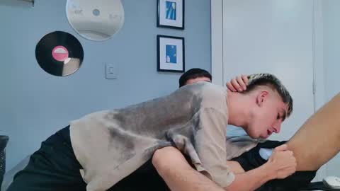 Snapshot of gabriel_and_geronimo chatting on 09.26.25 gabriel_and_geronimo online show from 09.26.25