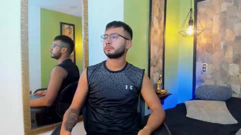 Snapshot of gabriel_blake chatting on 09.10.25 Gabriel New Model online show from 09.10.25