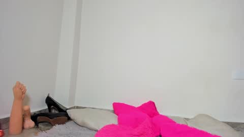  Gabriela altamirano   online show from 12.30.24