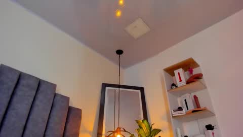 Carolina online show from 11.30.25