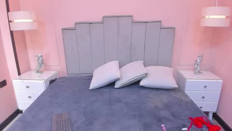   online show from 10.17.25