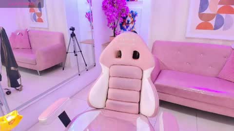 Gabby  online show from 04.18.26