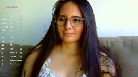 Snapshot of gabriela_miller_2 chatting on 12.16.24 Gabriela Miller online show from 12.16.24