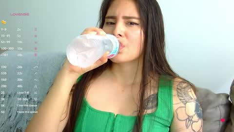 Snapshot of gabriela_miller_2 chatting on 12.17.24 Gabriela Miller online show from 12.17.24
