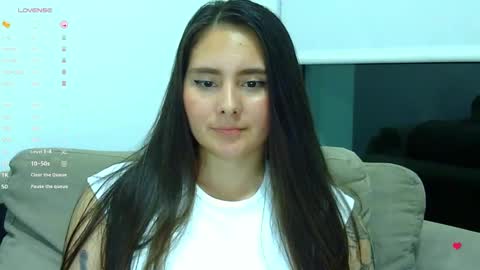 Snapshot of gabriela_miller_2 chatting on 01.31.25 Gabriela Miller online show from 01.31.25