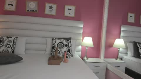 Gabriela salgado online show from 12.24.24