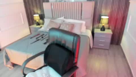 Gabriela Kassi online show from 06.23.26